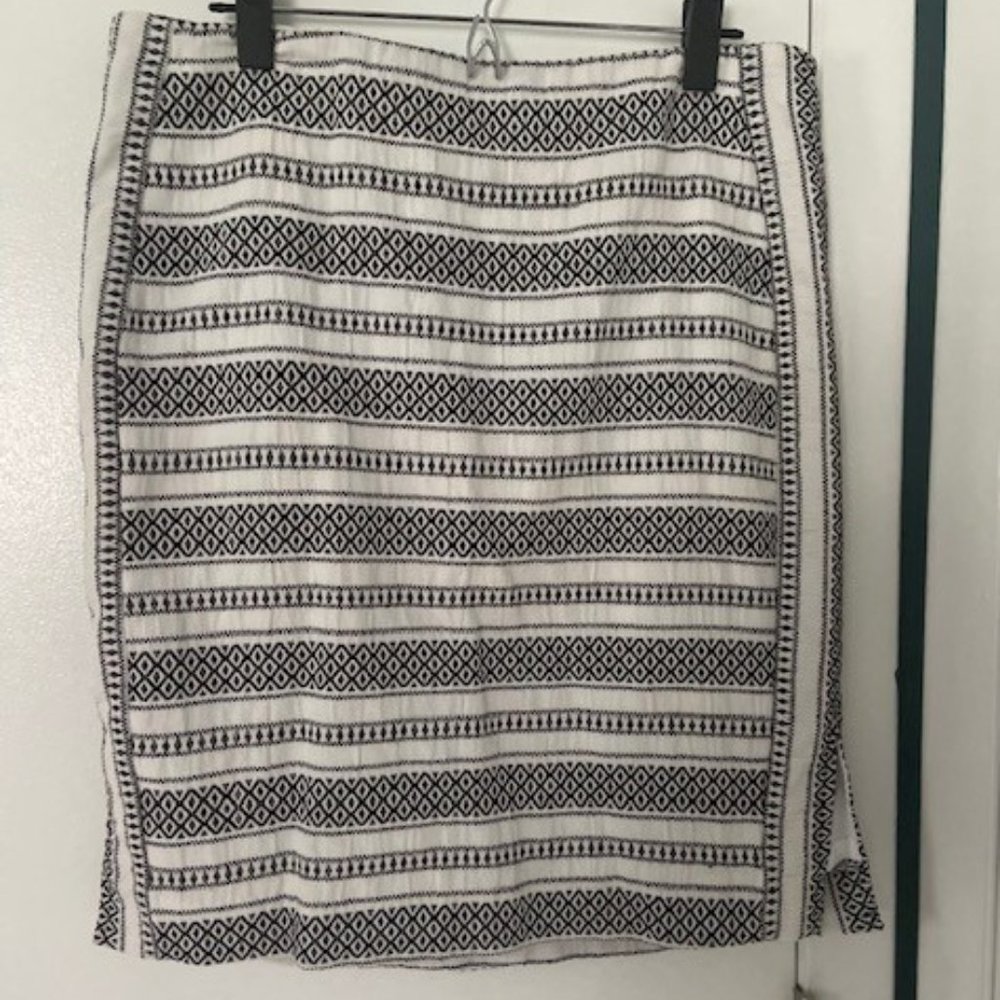 Loft Black and White Skirt